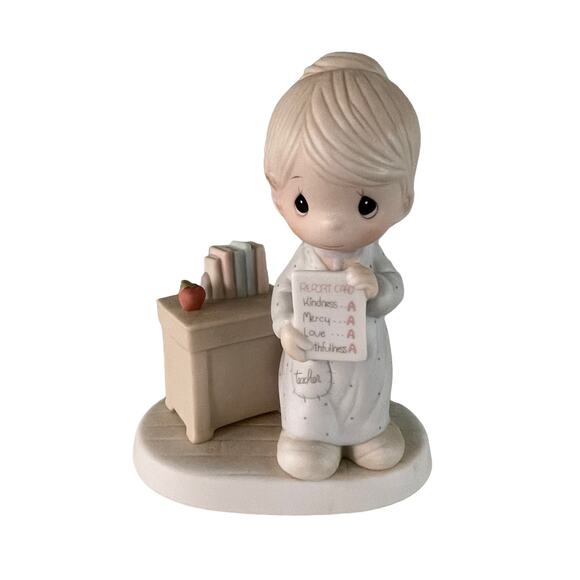 Enesco Precious Moments Love Never Fails Figurine - Picture 1 of 5